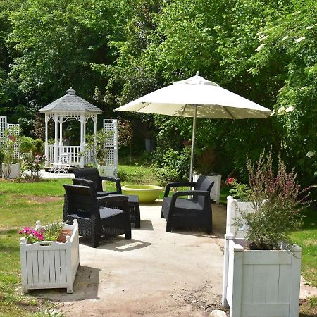Stunning Holiday Home in Quin Villa near Beach Quinéville Esterno foto