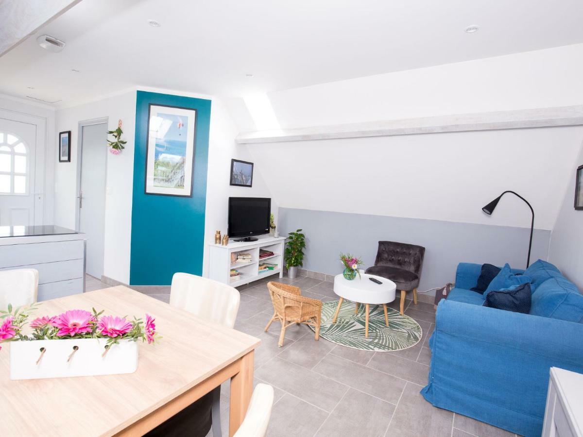 Stunning Holiday Home in Quin Villa near Beach Quinéville Esterno foto